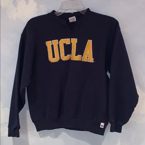 UCLA sweatshirt embroidered letters no hood